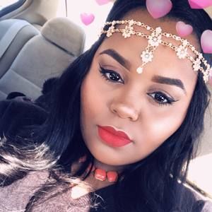 Meet your Posher, Maneisha